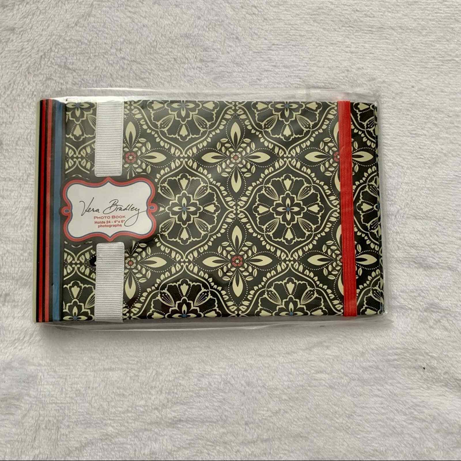 Vera Bradley Barcelona Photo Book NWT