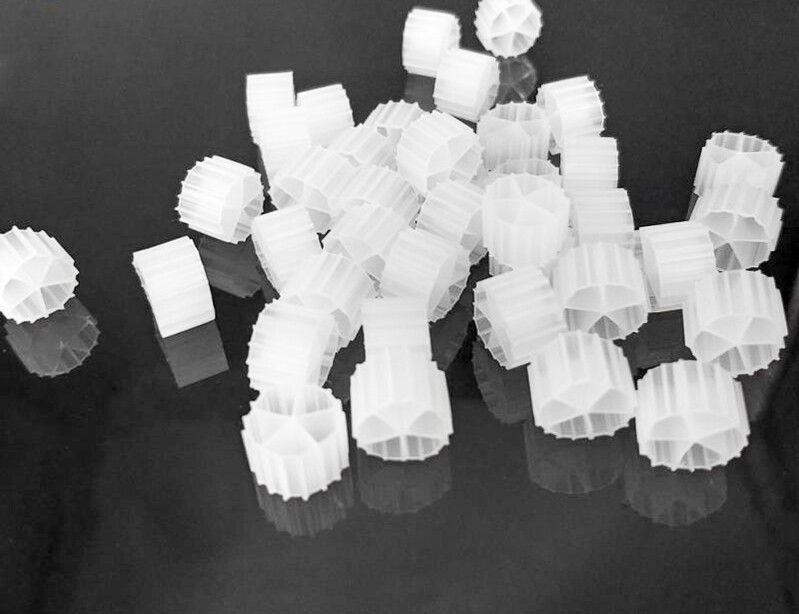 1 Gallon Bio Media Plus Filter Media Moving Bed Biofilm Reactor (MBBR)- K1/K2/K3