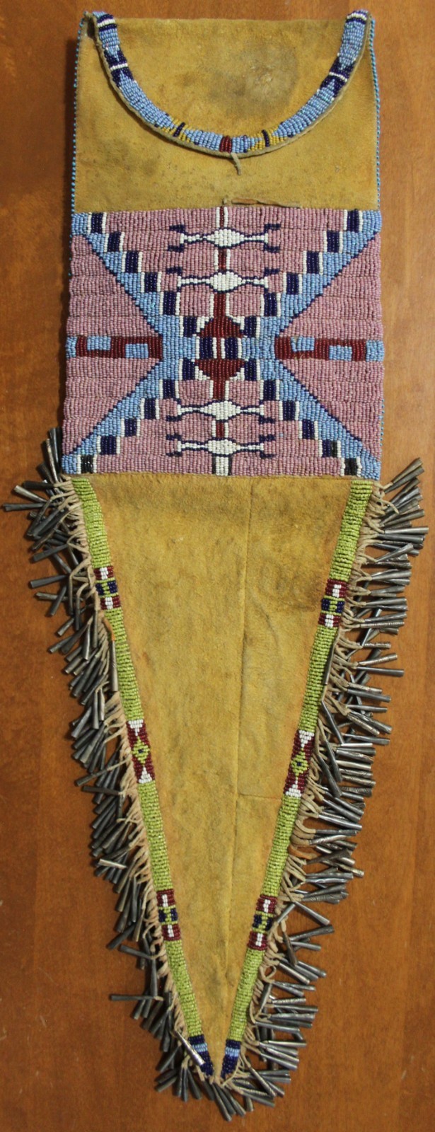 VERY LARGE Vintage Plains Tab Bag with Cones