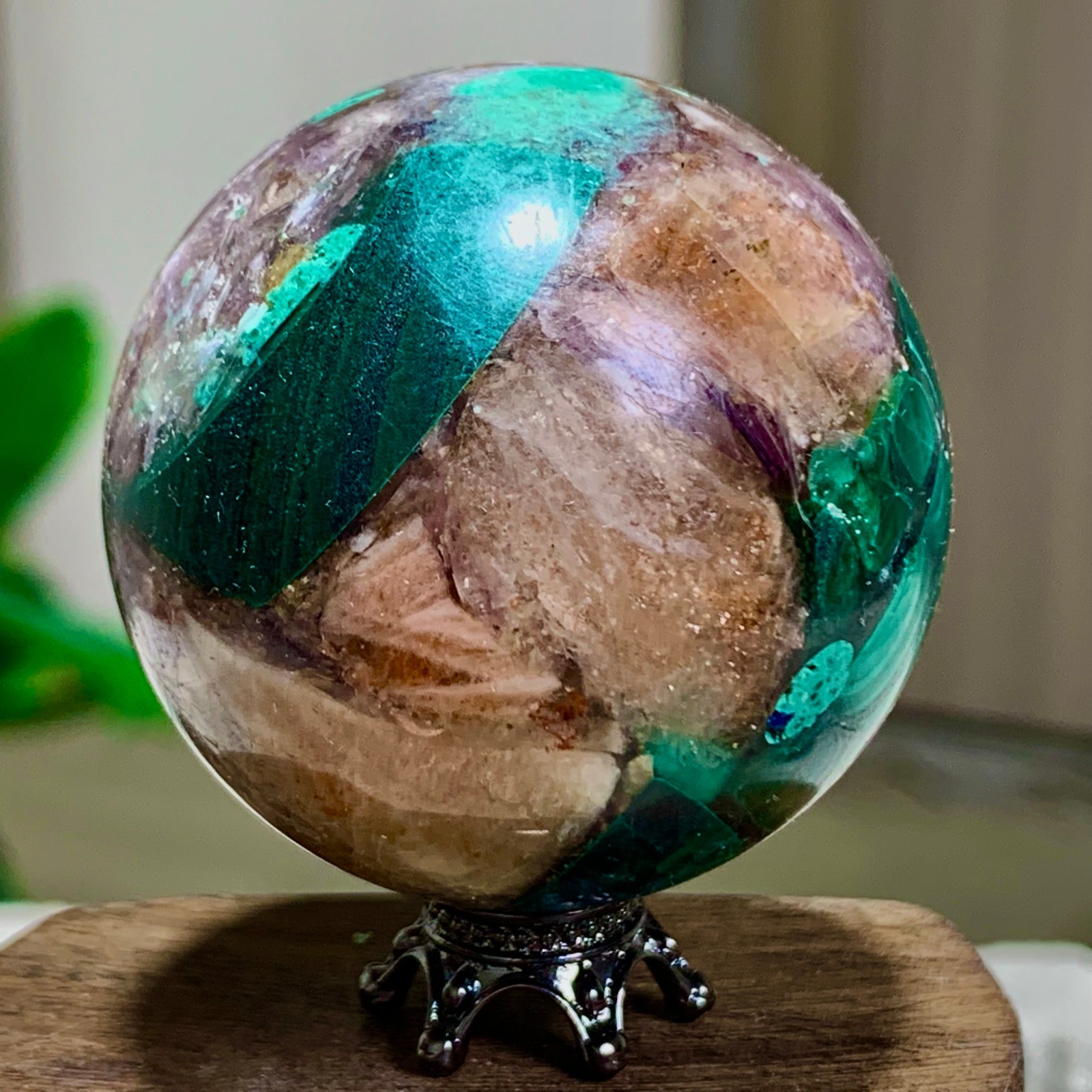 40G Newly discovered rare malachite purple mica symbiotic sphere restoration