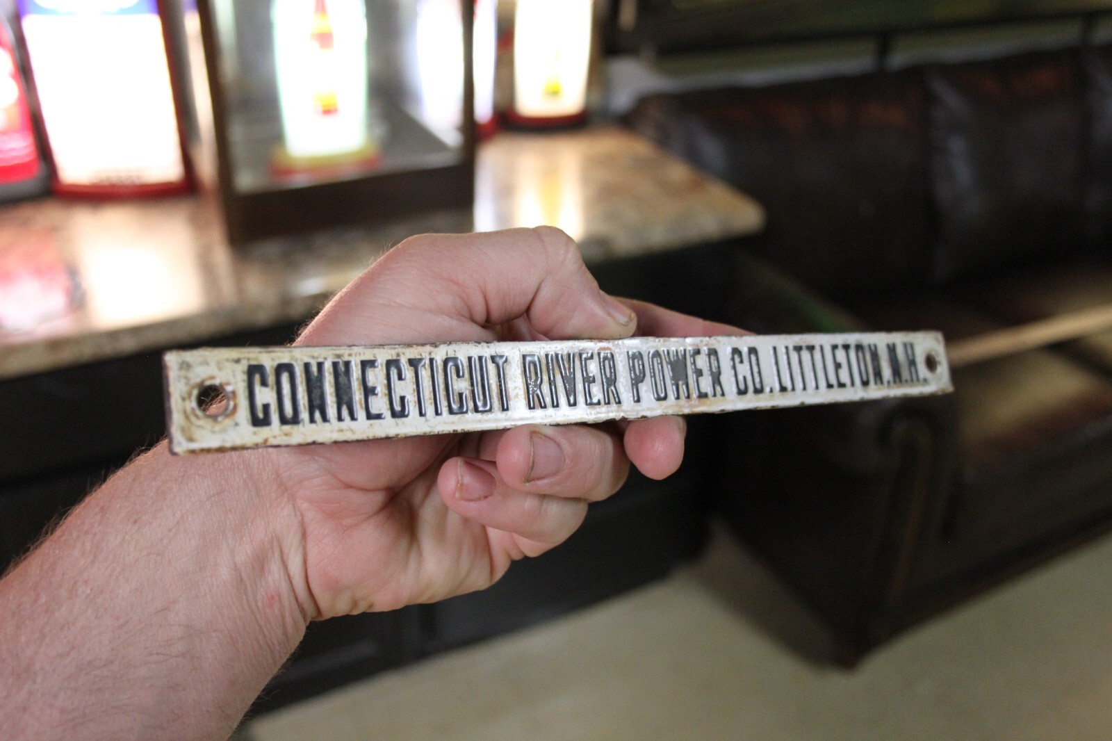 SCARCE 1920s CONNECTICUT RIVER POWER AND LIGHT COMPANY PORCELAIN SIGN REDDY GAS
