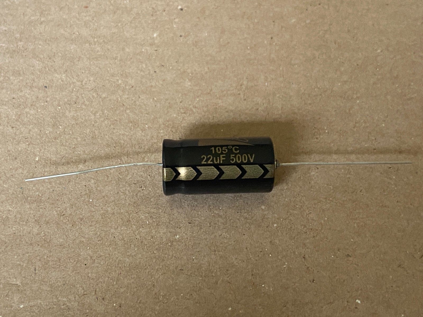 New 500v Axial Capacitor 4.7 8 10 16 22 33 40 47 100 uf Tube Amp Radio Repair