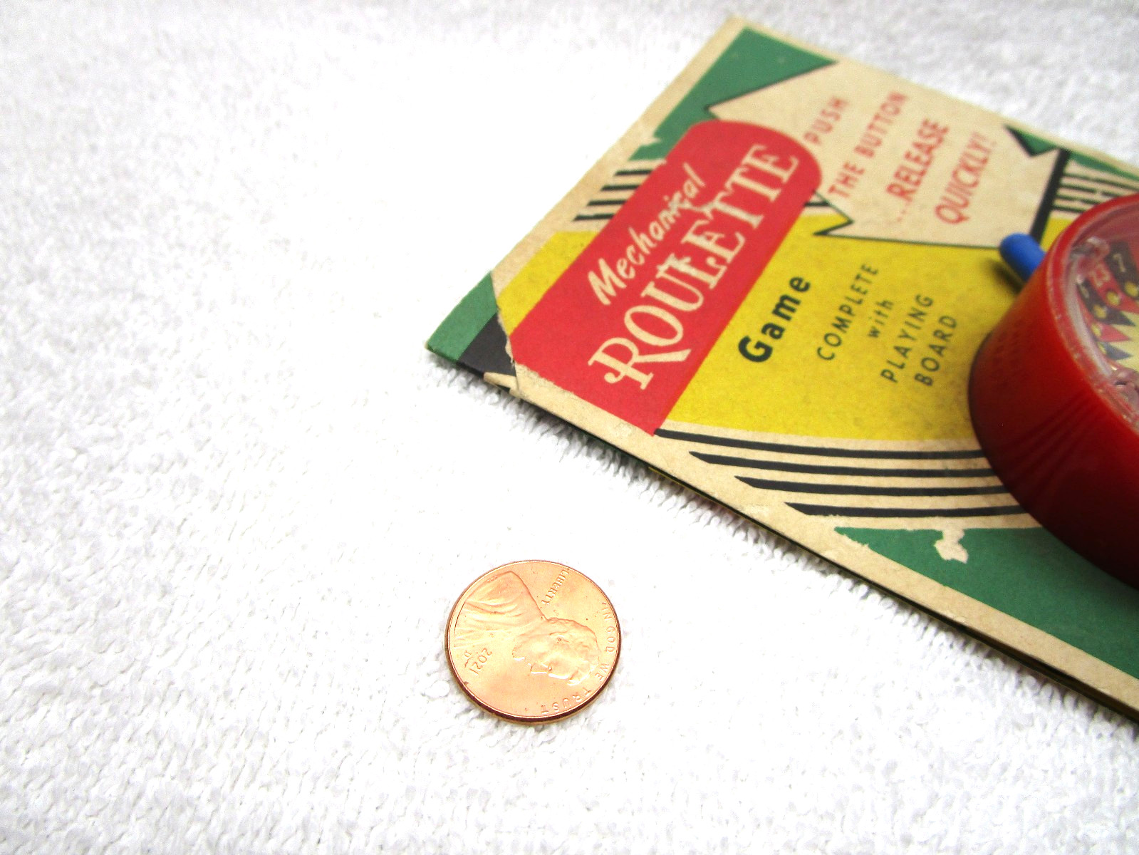 VINTAGE TOY ROULETTE GAMBLING GAME KEILER CO. BROOKLYN NY