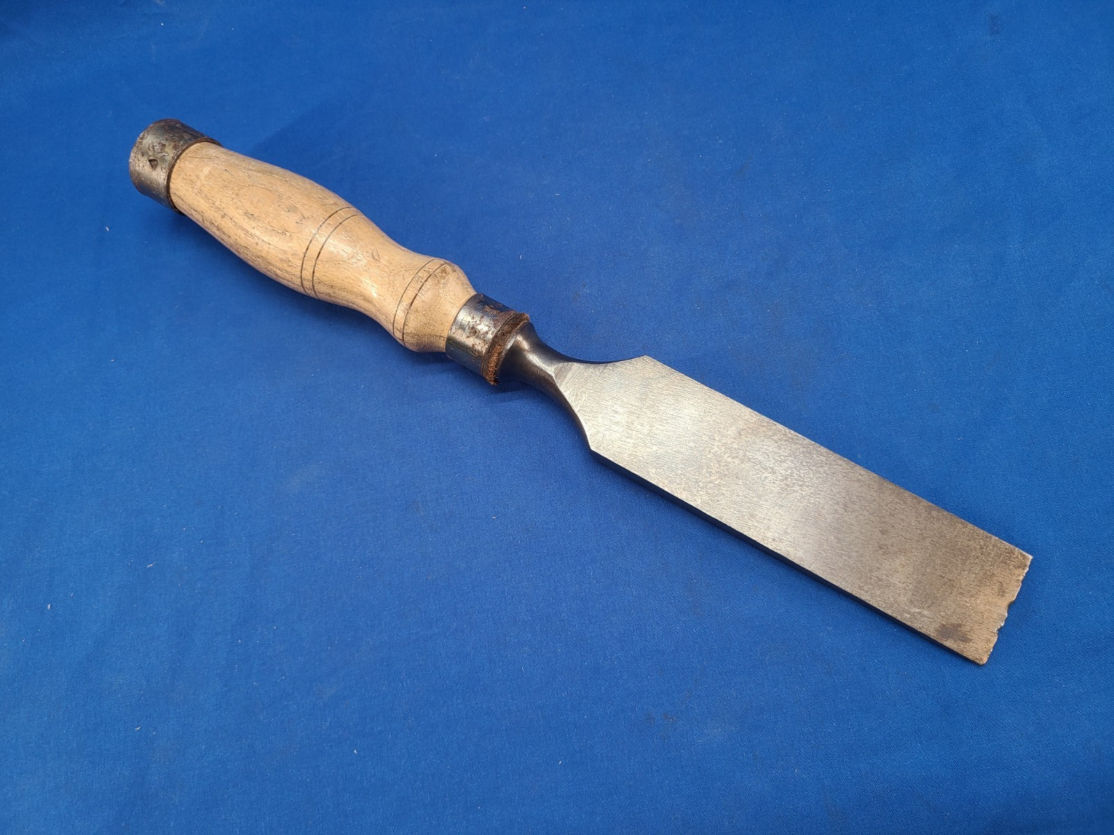 Marples 1 1/2 Inch Mortise Chisel Square Edge Tang Tool