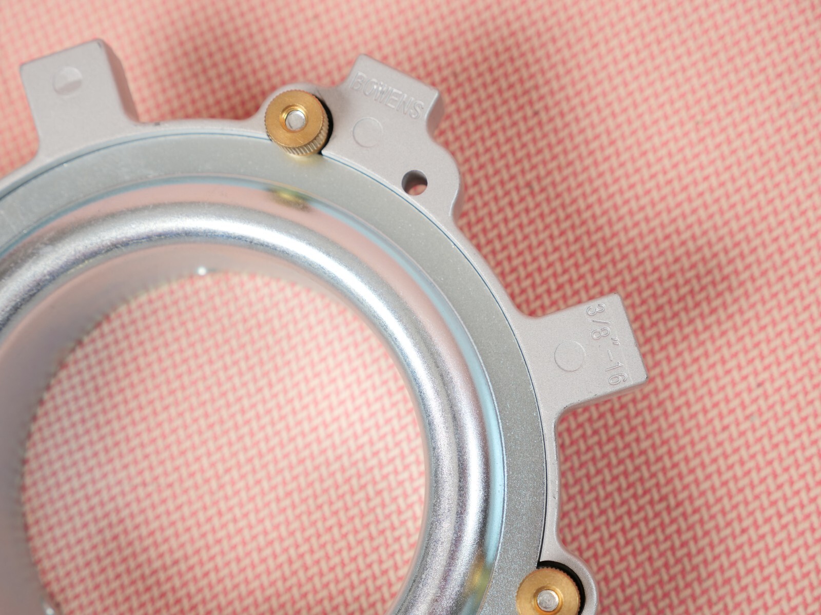 Bowens Lumiair Universal Flash Modifier Adaptor Ring with Bowens Mount Adapter