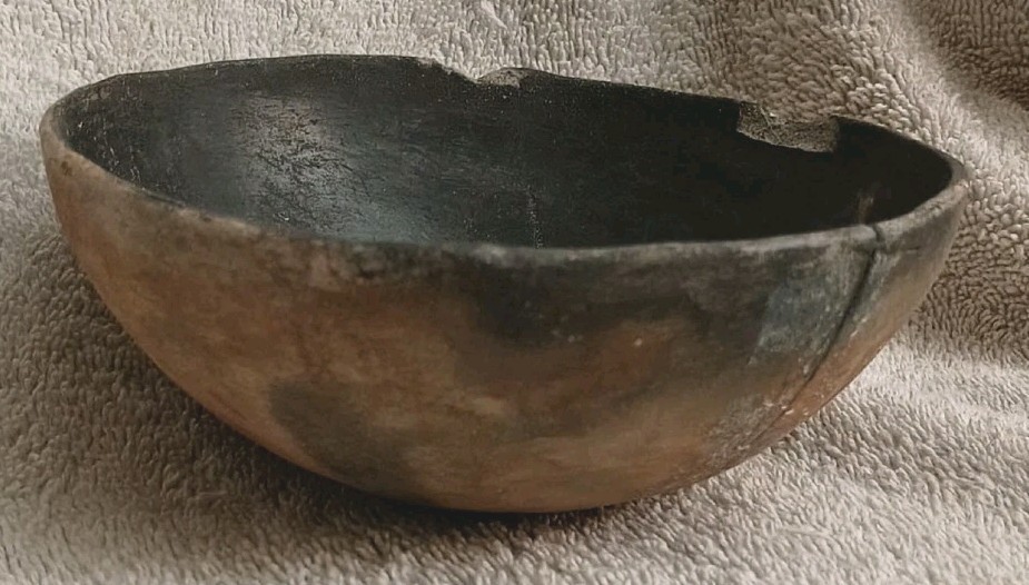 Great Antique Ancestral Pueblo Red Ware Pottery Bowl