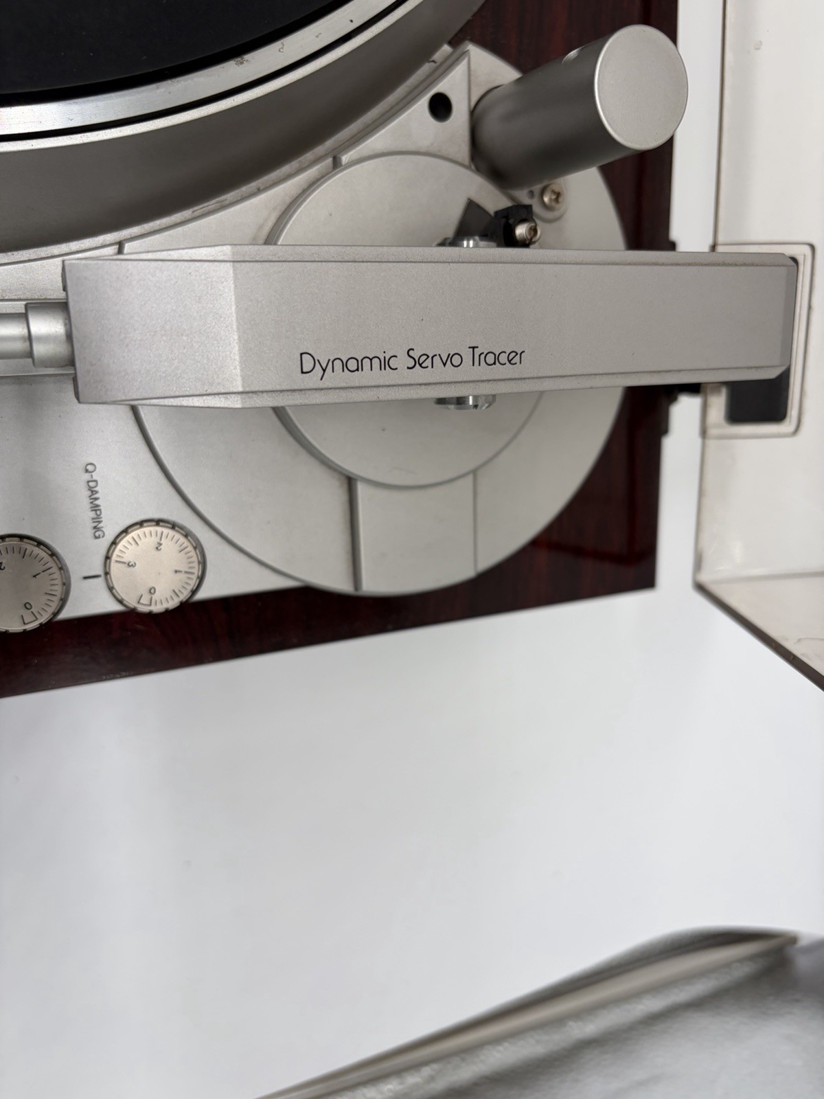 Denon DP-45F Direct Drive Fully Automatic Turntable Dynamic Servo Tracer Brown