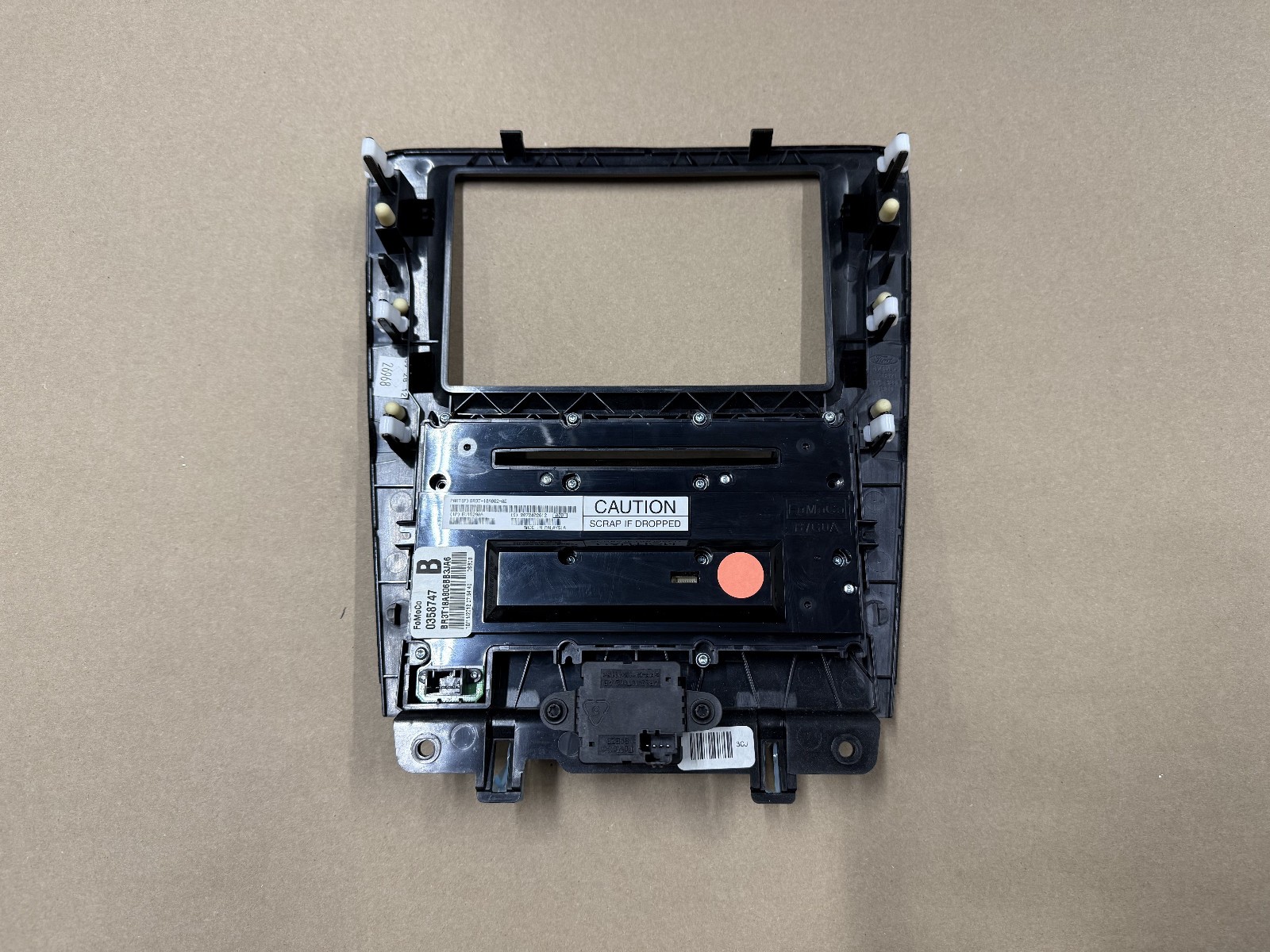 2013-2014 Ford Mustang GT500 Touch Screen Face Plate Radio Trim Piece 2011-2014