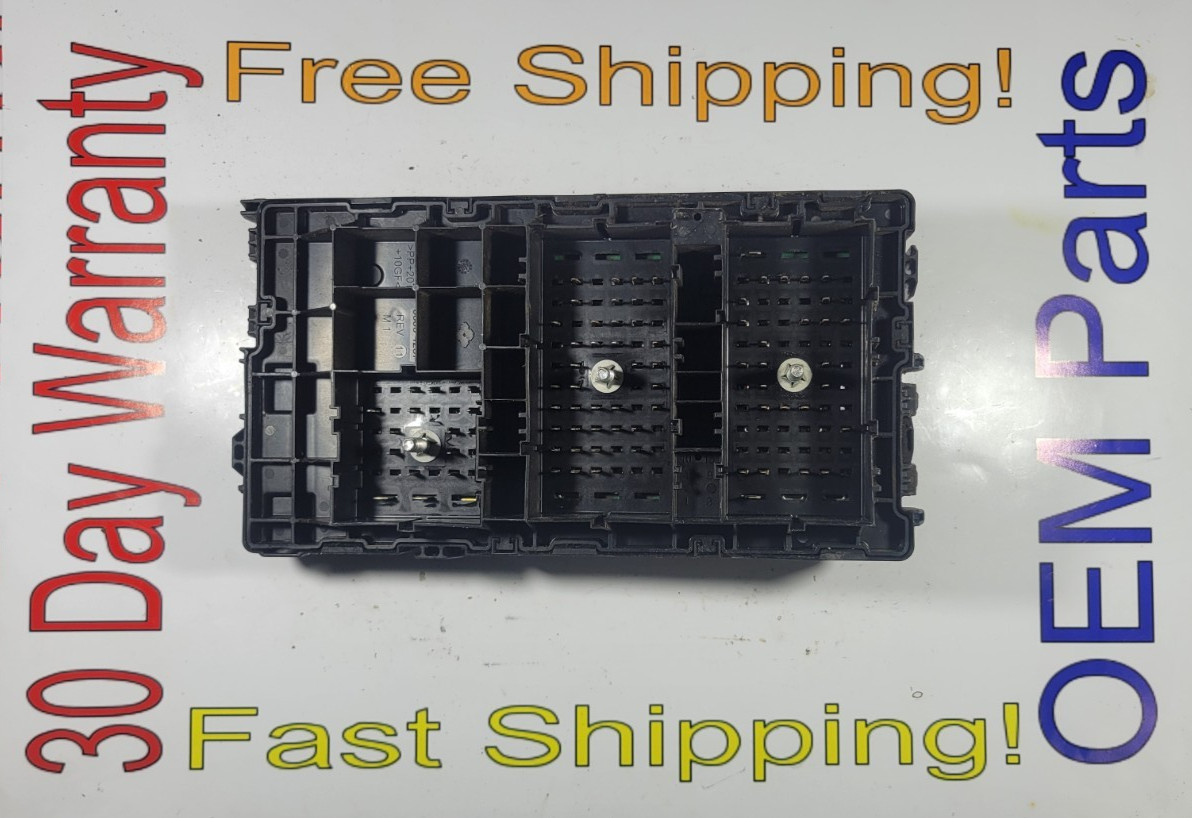 2008-2009 Chevrolet Express GMC Savana Fuse Box Relay Unit 25888289