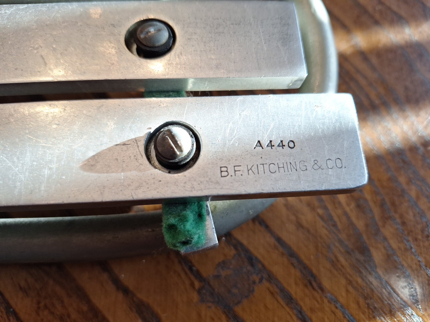 B.F.Kitching & Co Marching Bell Lyra Glockenspiel Xylophone Vintage +Mount Tube*