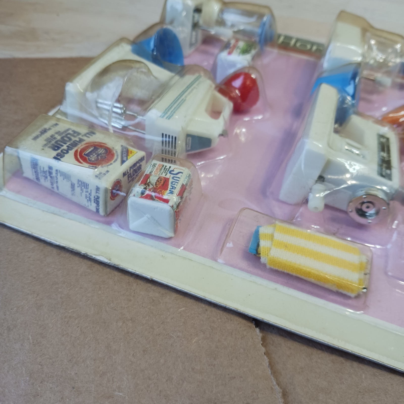 Vintage 1988 NOS Imperial Toy Corp. Mini Wind-Up Home Appliances Collection 6839