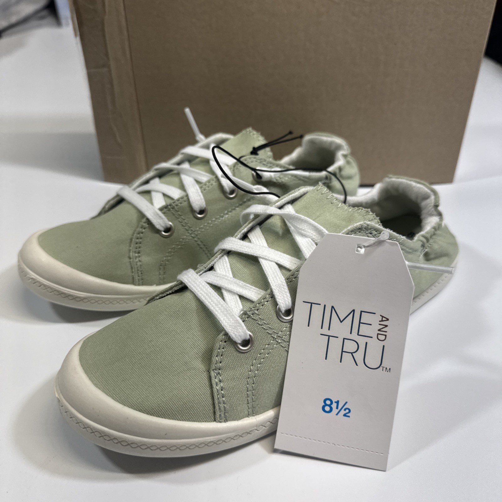 Time & Tru Sage Scrunch Back Memory Foam Woman's Sneakers Slip-on with Laces