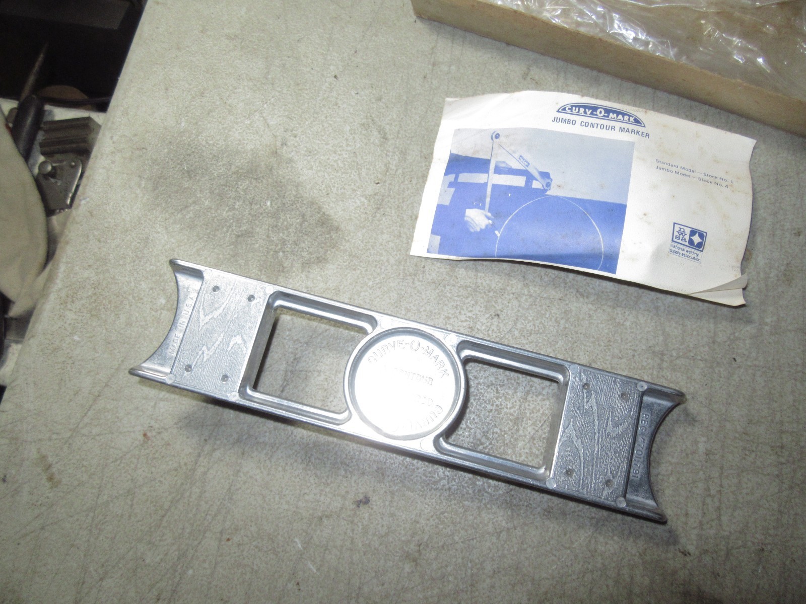 Vintage Pro-Mag- Level CURV-O-MARK Magnetic Inclinometer w/box barely used look