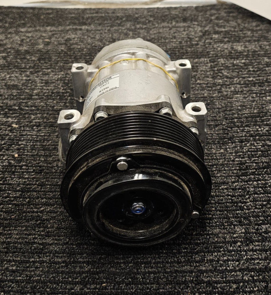 A/C Compressor LF4313 For Peterbilt Paccar F69-1018 Trucks SHD A/C Slimline