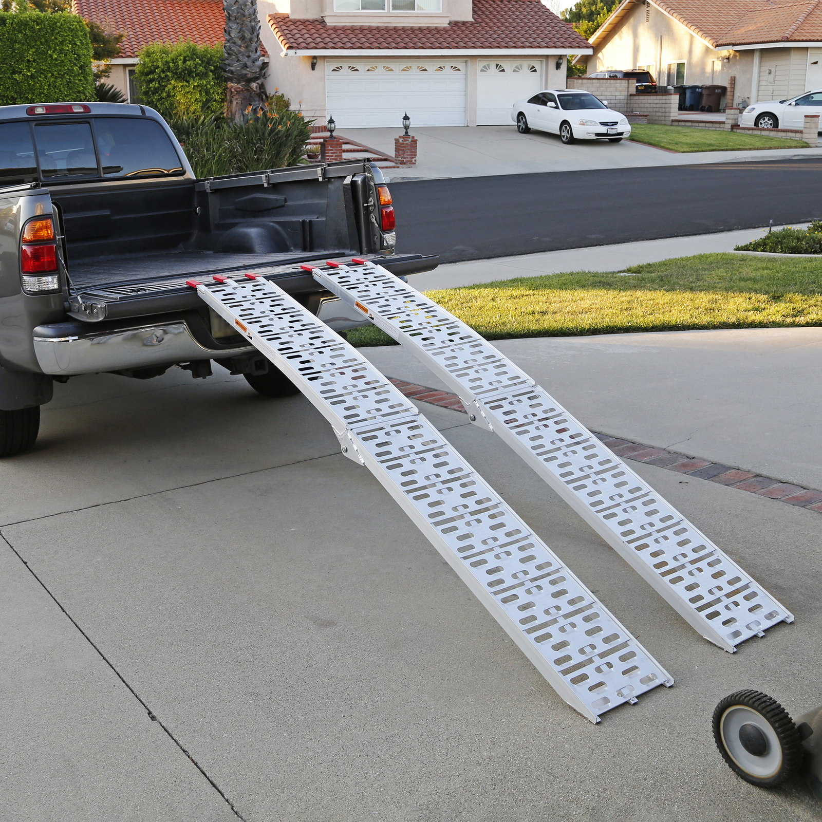 7.5' Set of 2 Truck ATV Folding Aluminum Loading Ramps, 1500 lbs Capacity