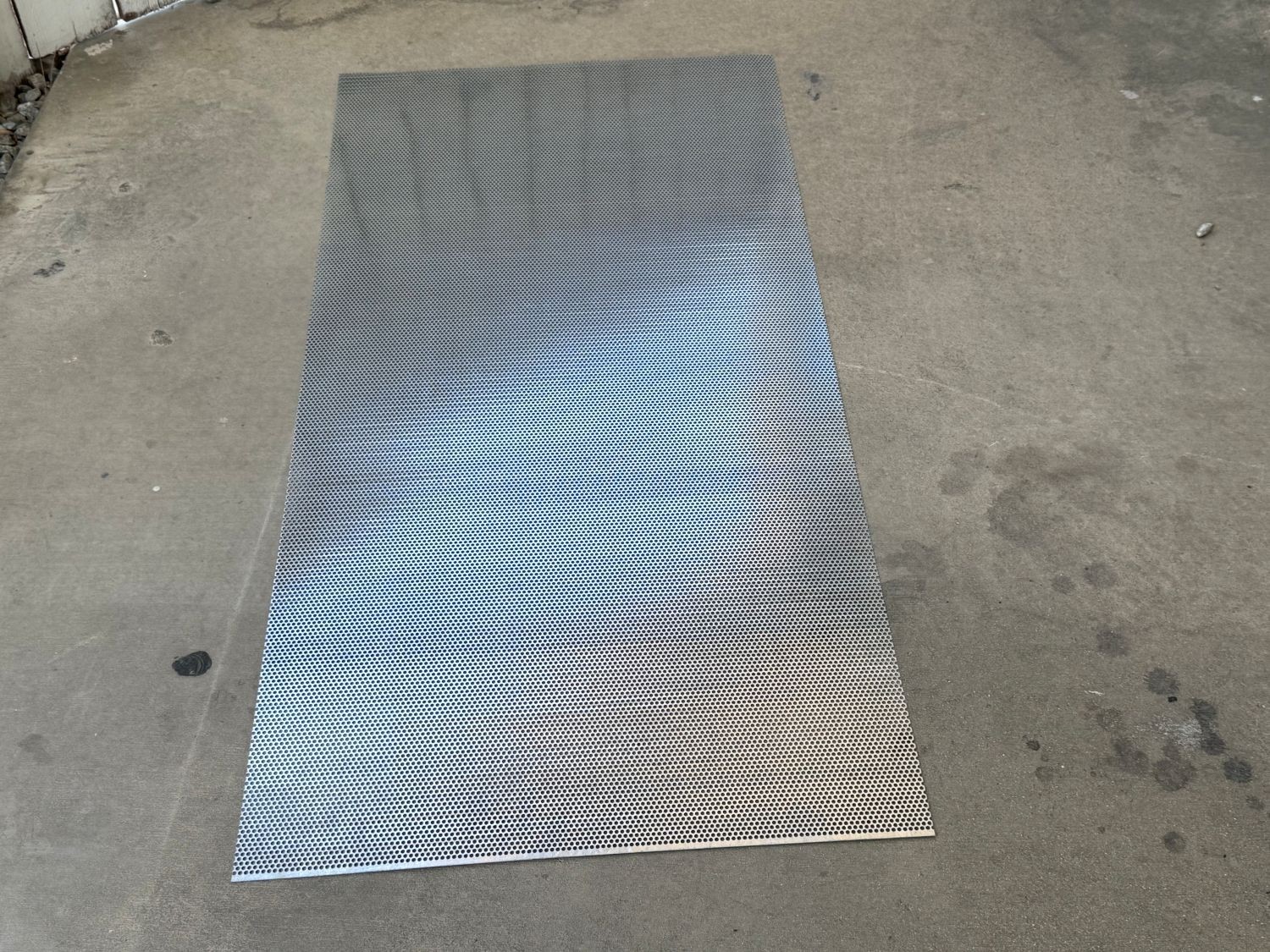 Sandbaggy Perforated Steel Sheet 24" x 48" - Perforated Metal Sheet - 20 Gauge