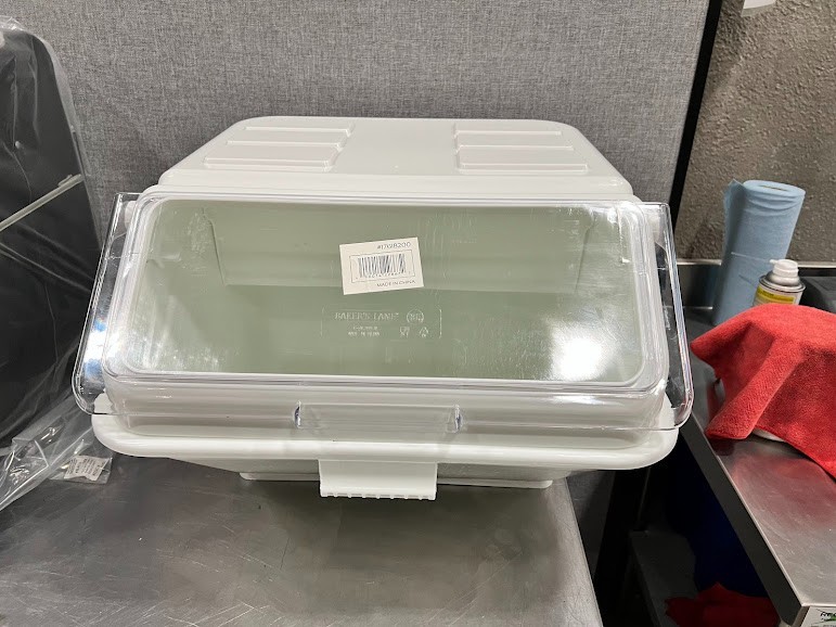 Baker's Lane 12.6 Gallon / 200 Cup Shelf Ingredient Bin.