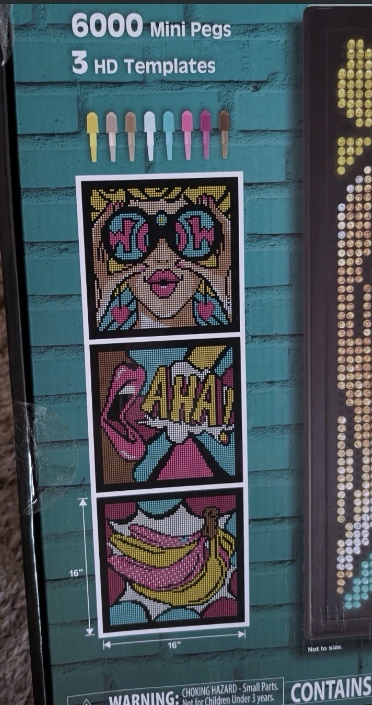 Lite-Brite Wall Art POP Wow - 16" x 16" Screen, 6,000 Pegs, 3 HD Templates NIB