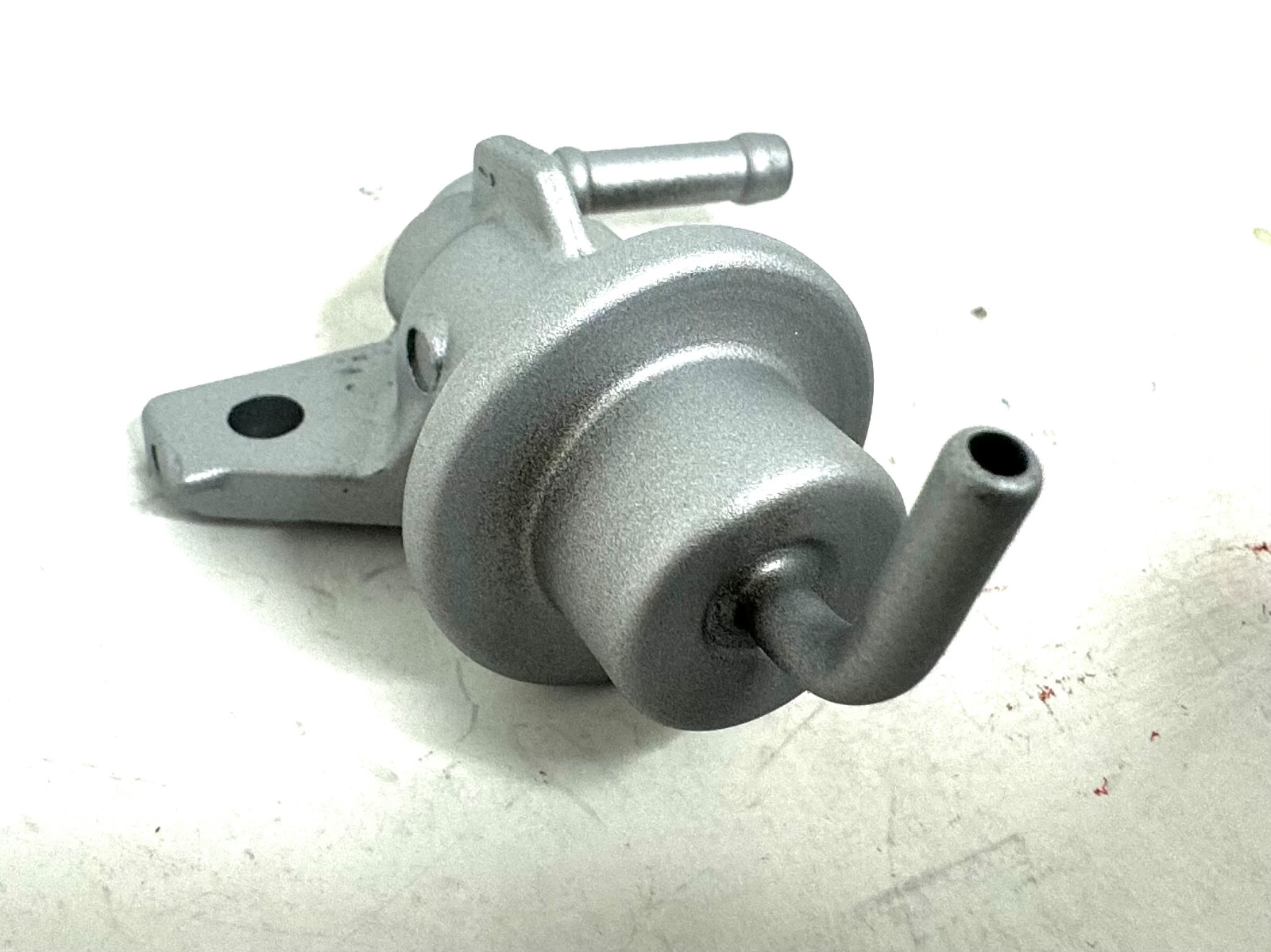 96 00 Honda Civic D16Y8 Fuel Pressure Regulator FPR OEM