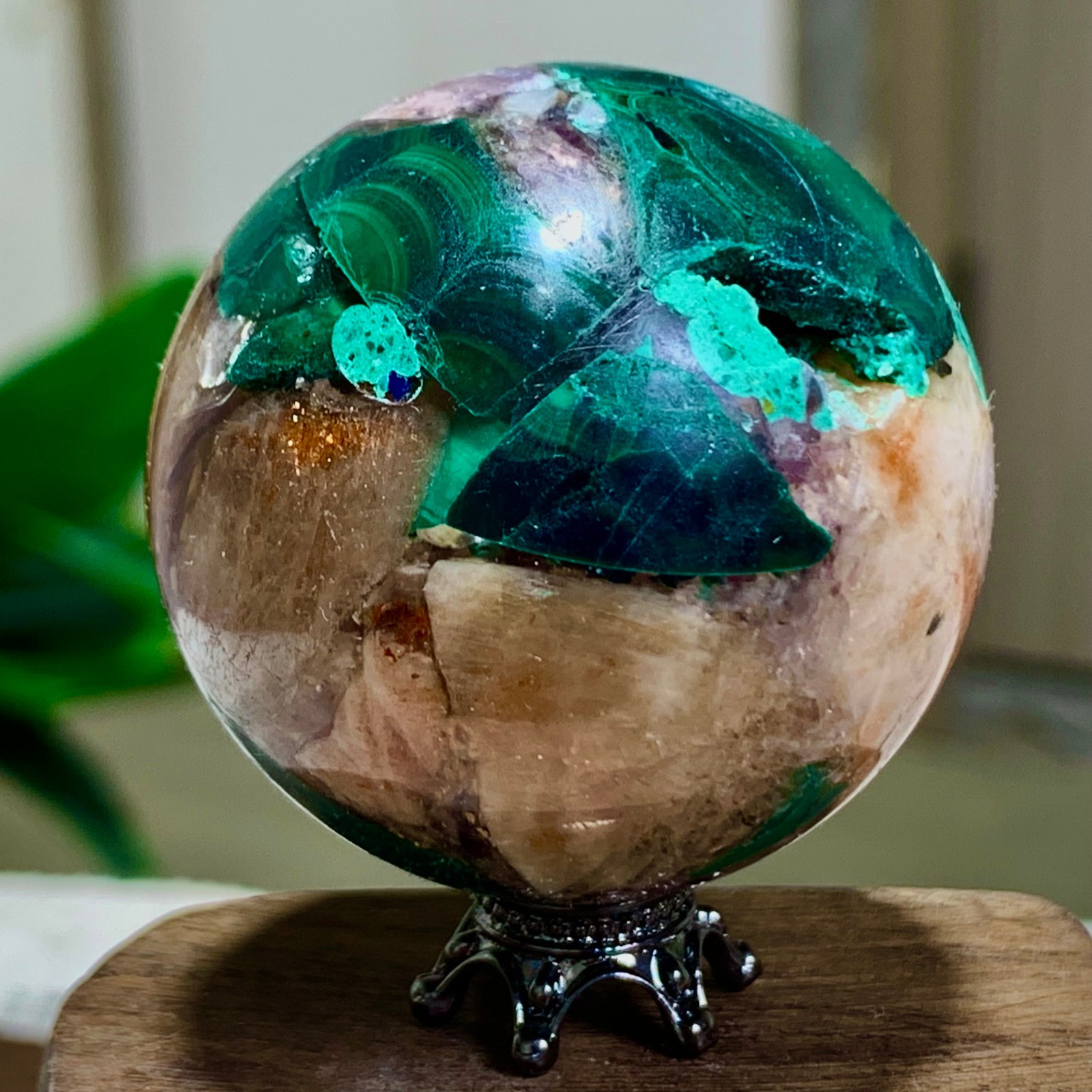 40G Newly discovered rare malachite purple mica symbiotic sphere restoration