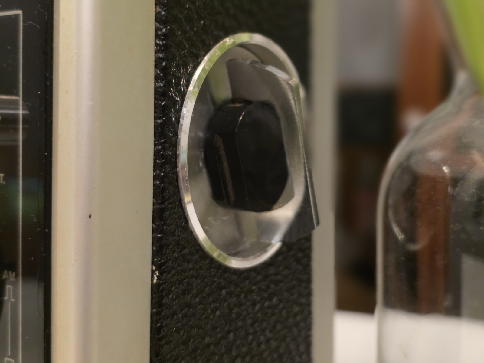 WORLD RECEIVER GRUNDIG SATELLIT 1000, new BELT