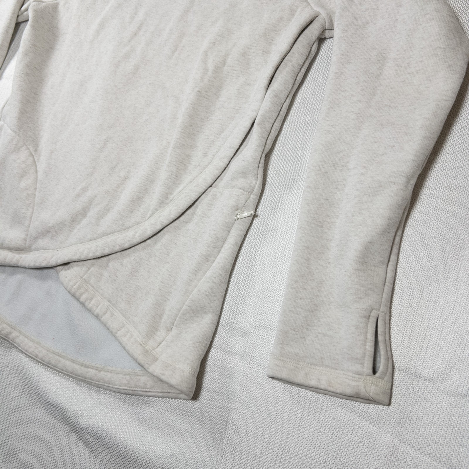 Athleta Cozy Karma Side Zip Funnel Neck Pullover Sweatshirt Size Small Oat