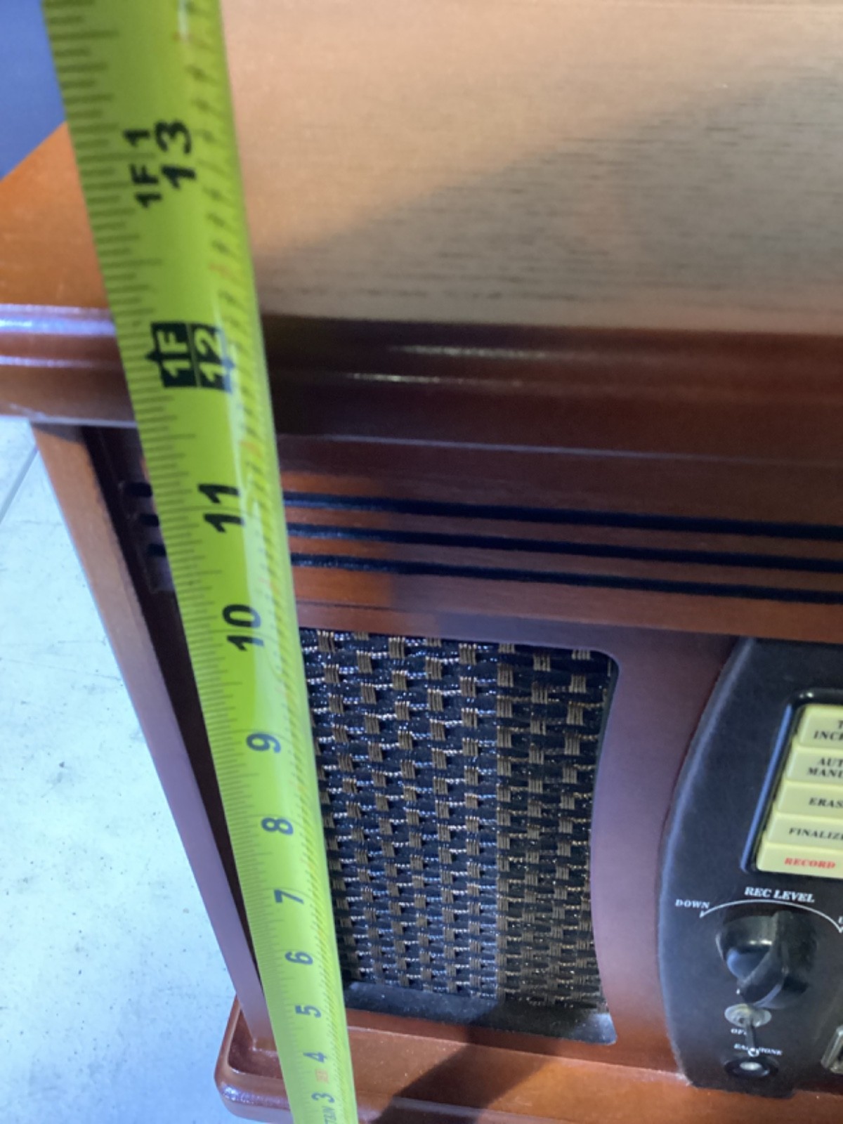 INNOVATIVE TECHNOLOGY ITVS-750B Functions Perfectly Record Player Never Used