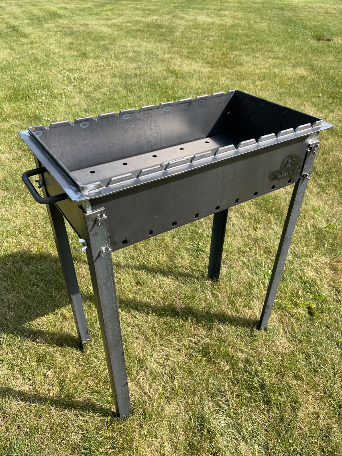 Heavy-duty BBQ Grill / MANGAL 11 Ga (3mm)