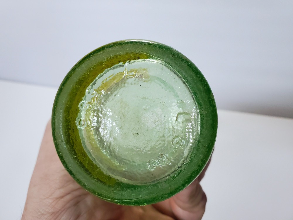 Vintage RC ROYAL CROWN COLA Bottle Green Glass 10 oz ASHEVILLE N. Carolina NC