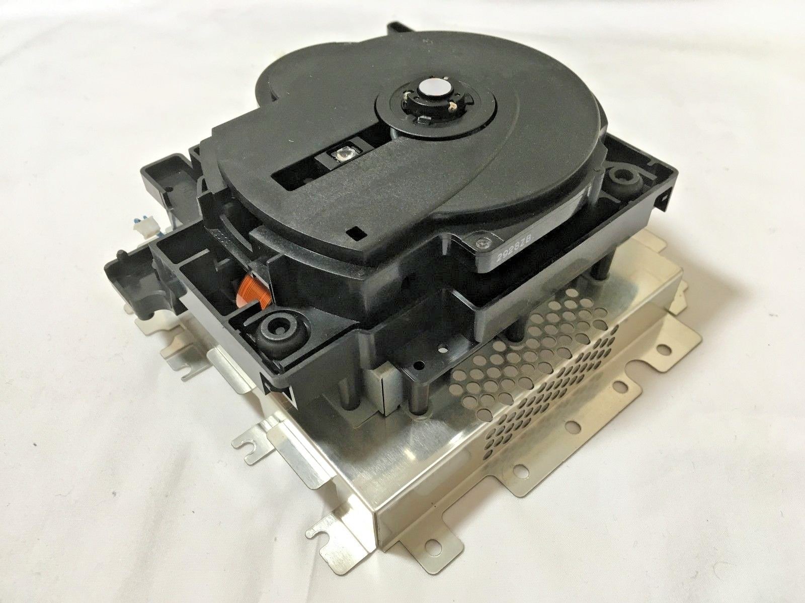 Nintendo Gamecube DOL-001 101 Replacement Optical Laser Drive Assembly part