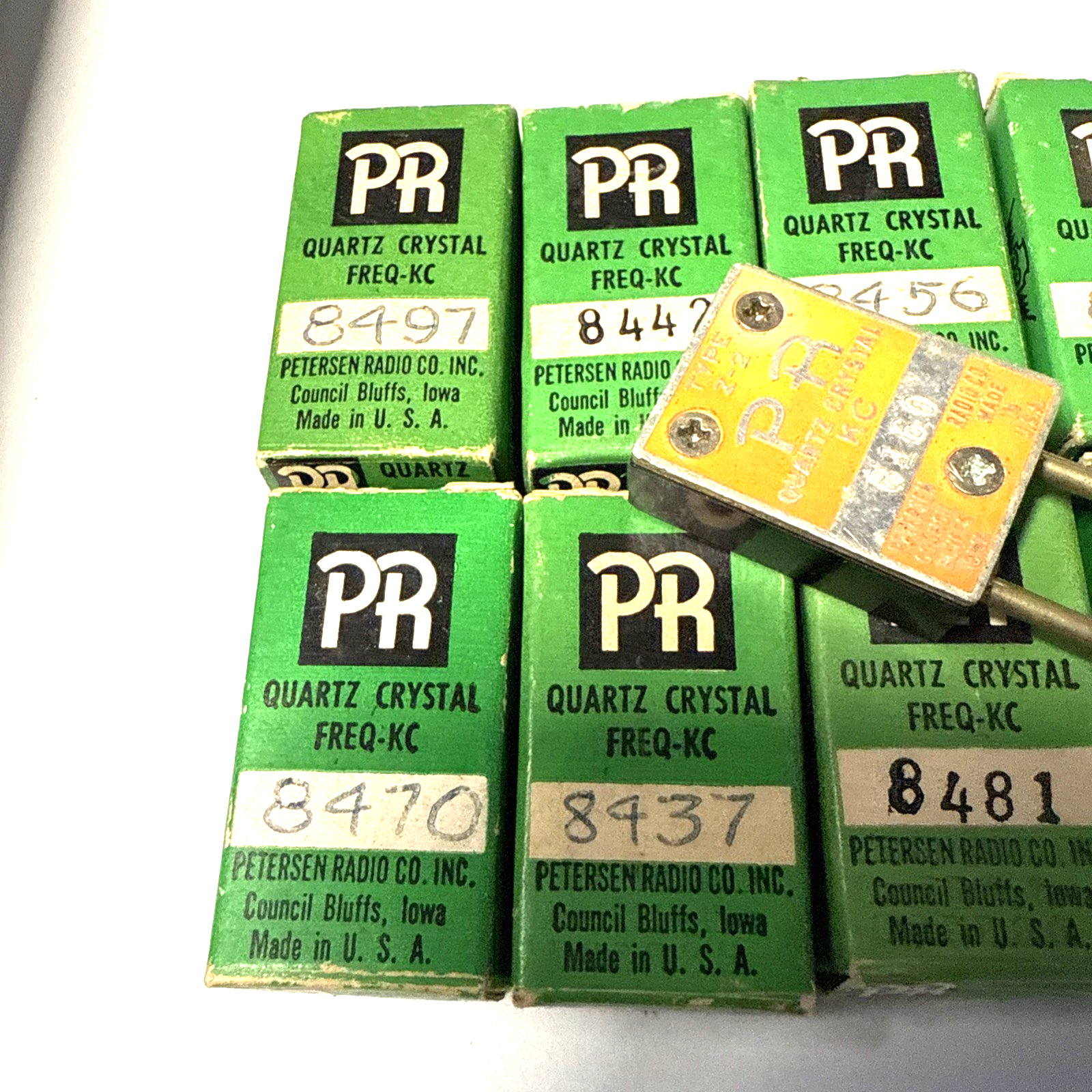 one FT243 quartz crystal from the list below : PR