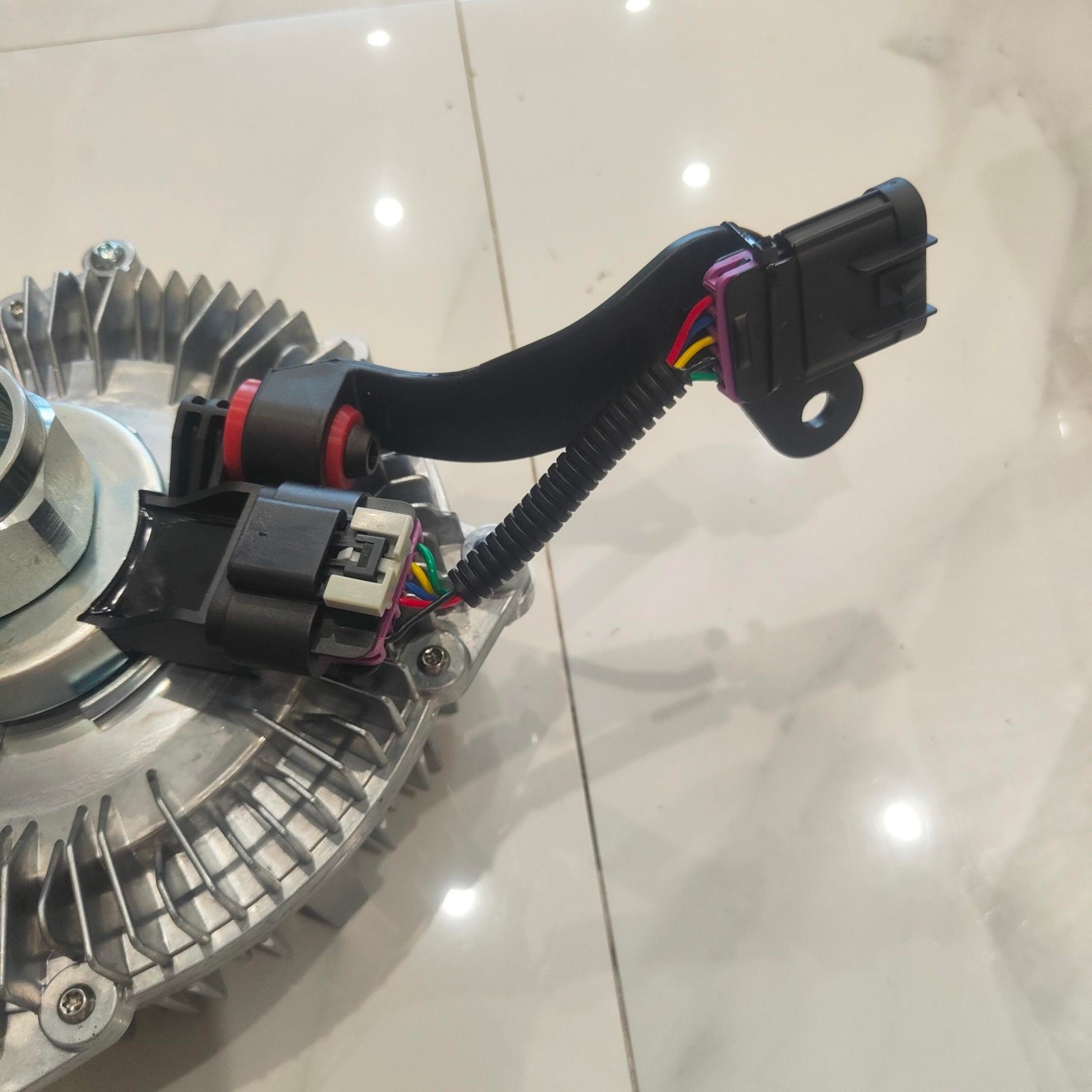 52014729AC Fan Clutch Radiator Cooling For Cummins 13-18 Ram 2500 3500 6.7L NEW