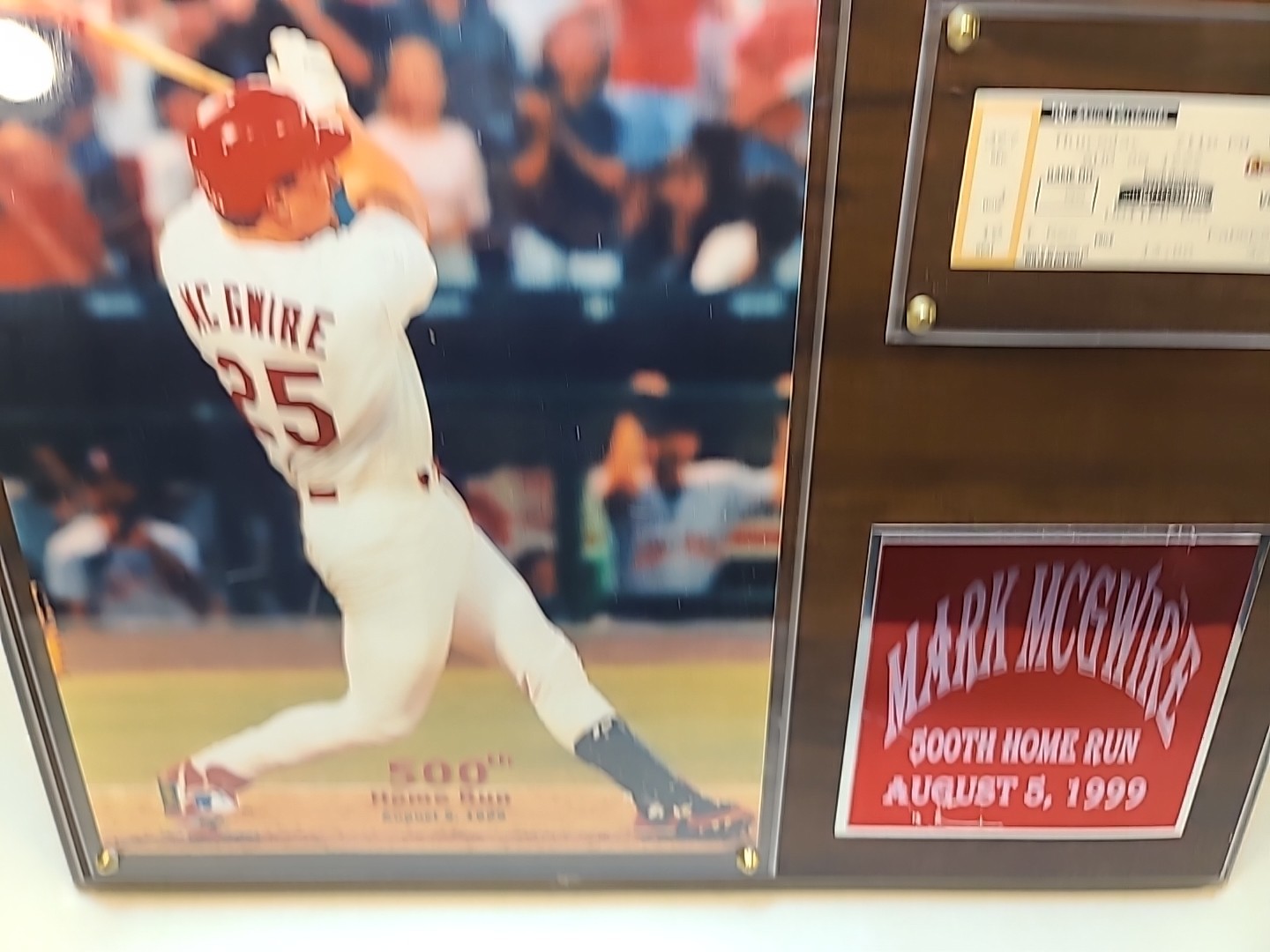 Mark McGwire 500th Home Run Display Plaque – Vintage MLB Collectible