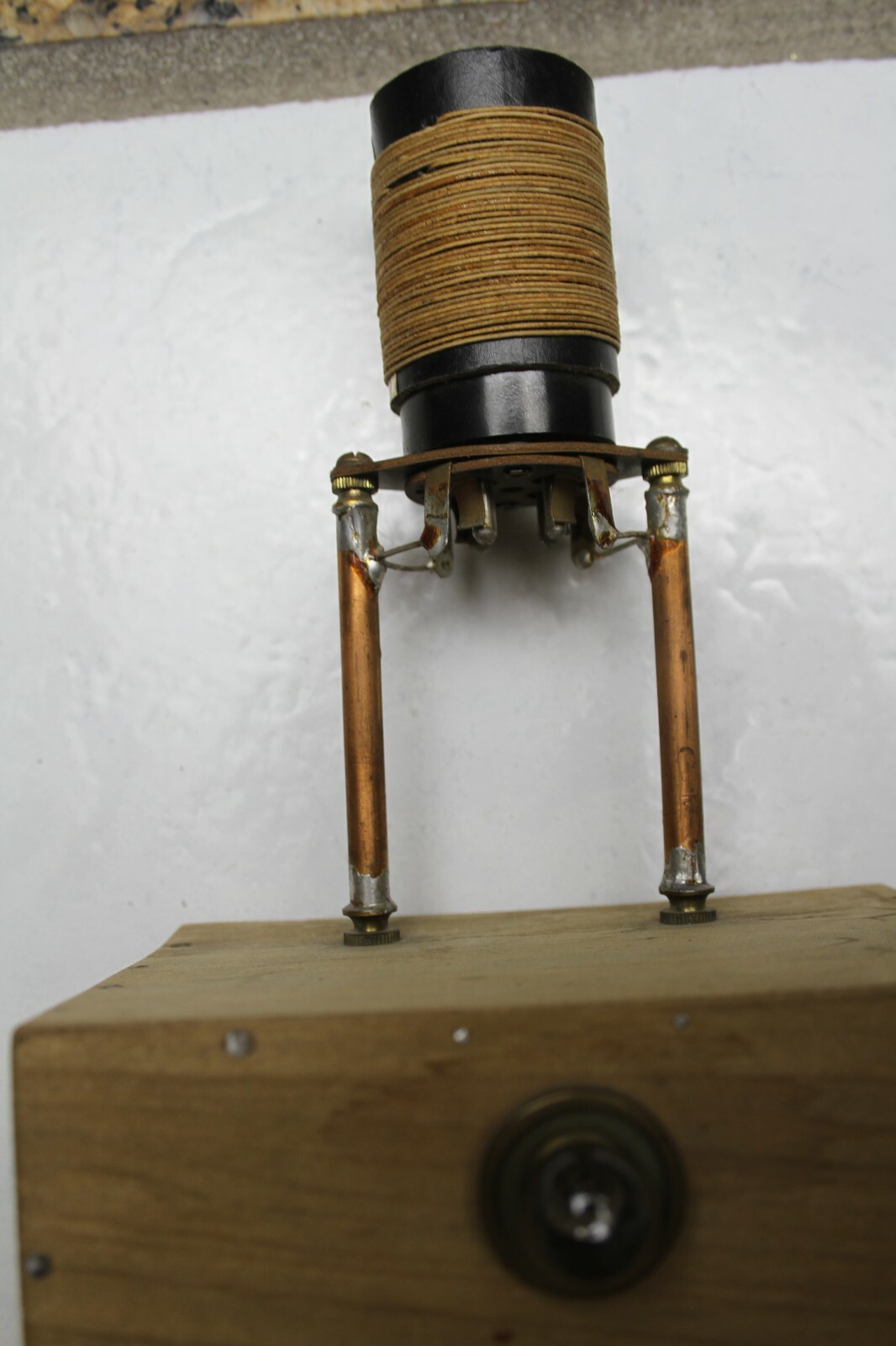 Homemade Absortion Wavemeter w/ Bakelite Dial and wooden box