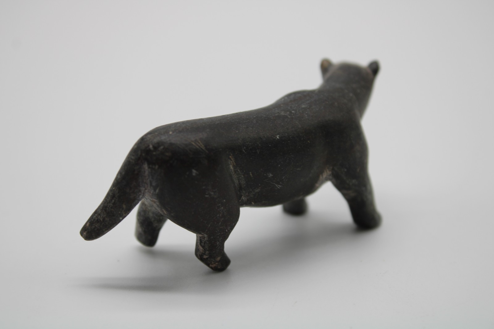 19th Century Inupiat Inuit Carved Stone Hunting Wolf Effigy / Fetish - 2.8”