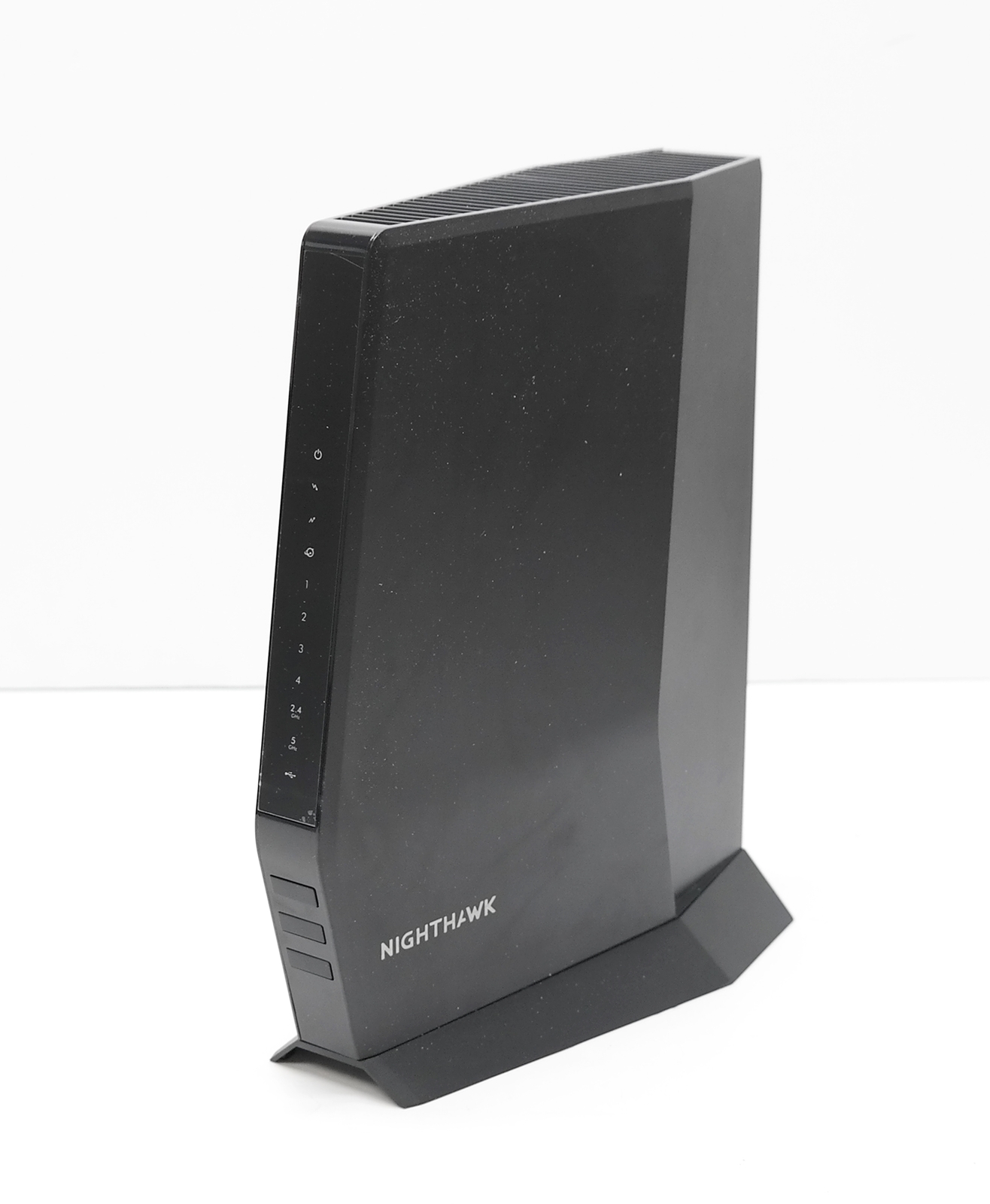 NETGEAR Nighthawk CAX30 AX2700 Wi-Fi 6 Cable Modem Router