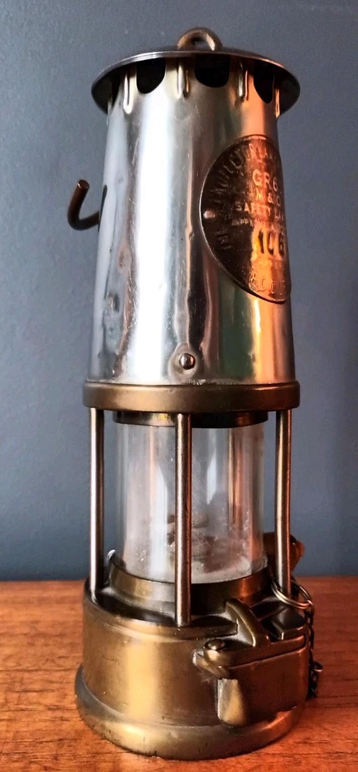 Eccles Miners Safety Lamp The Protector Lamp & Lighting Co Ltd Type GR6S B2/233