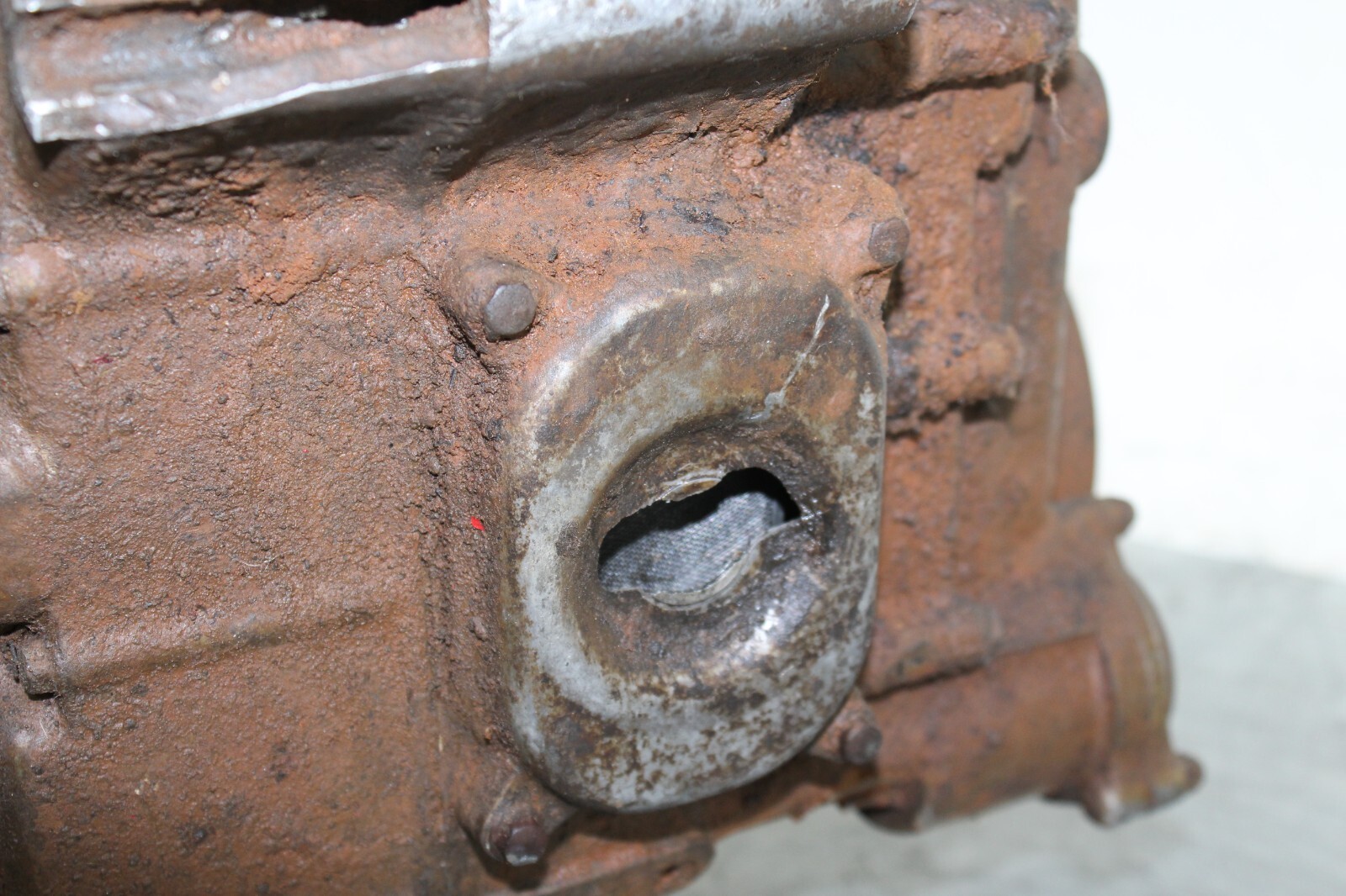 SUZUKI LT300 QUADRUNNER QUAD RUNNER ATV ENGINE MOTOR BLOCK CASES 80'S LT 300