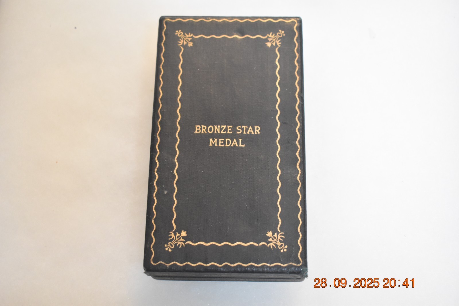 Boxed WW2 Wrap Brooch Bronze Star US Mint USN/USMC Contract