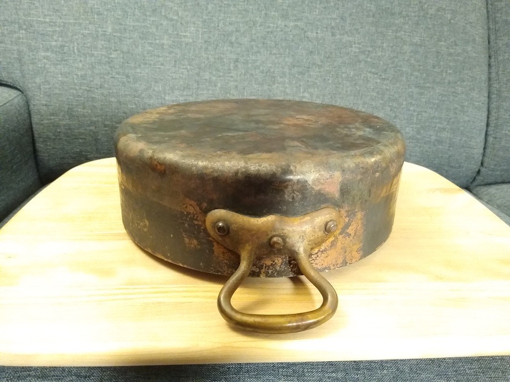 Incredible Large Hammered French Copper Rondeau Pot & Lid (Mauviel?) 2.5mm 28cm