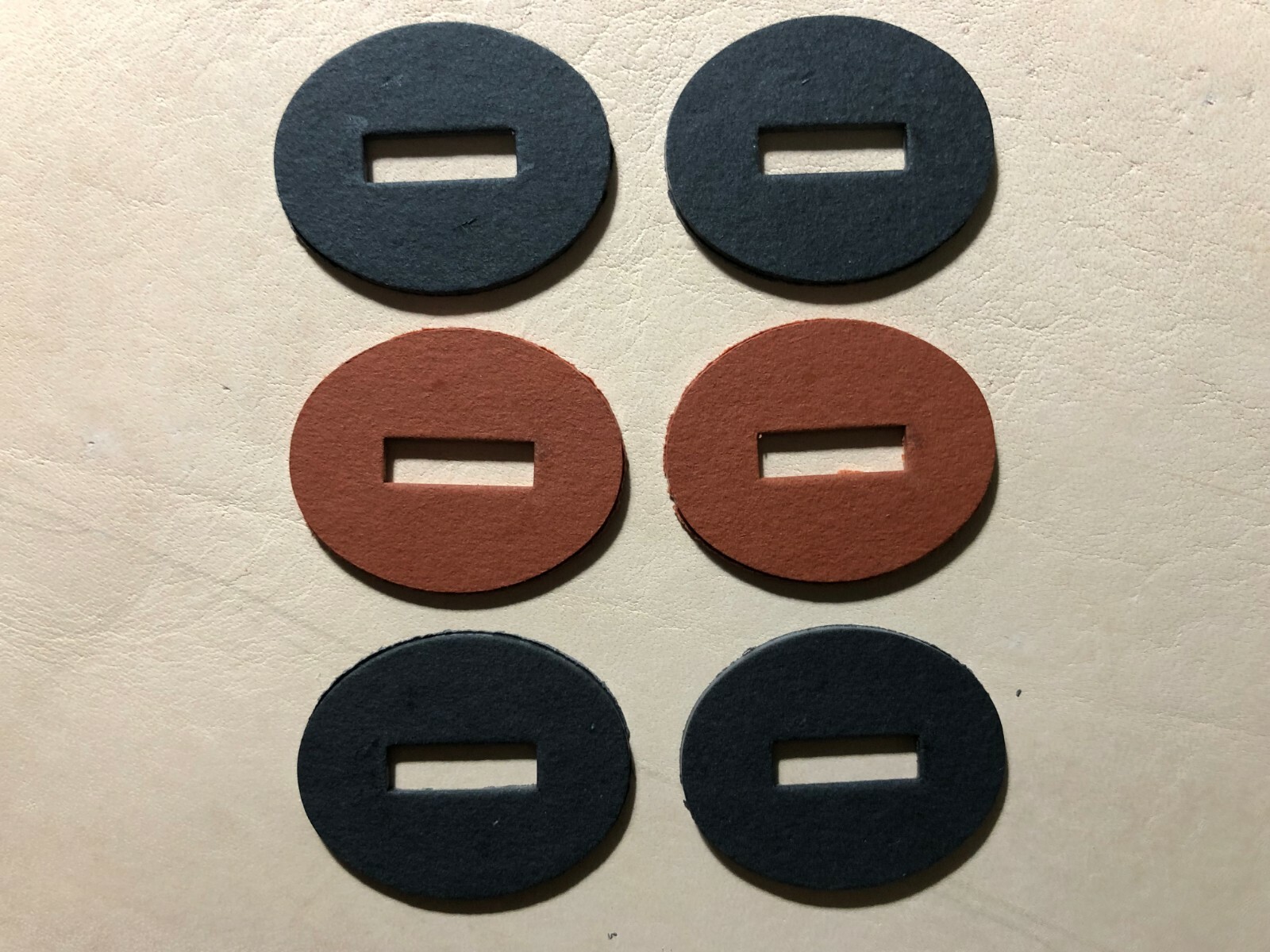 WW2 CAMILLUS M3 KNIFE HANDLE COLORED SPACERS ! VULCANIZED FIBER BOARD!