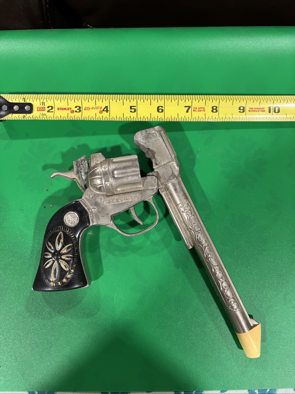 Vintage Cap Gun " Special " on the side, missing one side of Grip