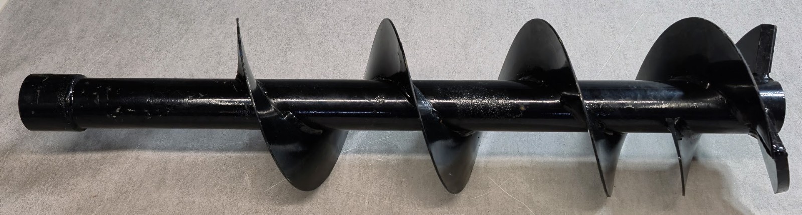 8 in Heavy-Duty Post Hole Auger Bit 1/2  Shear Pin 1-1/4  Thread Universal NOS