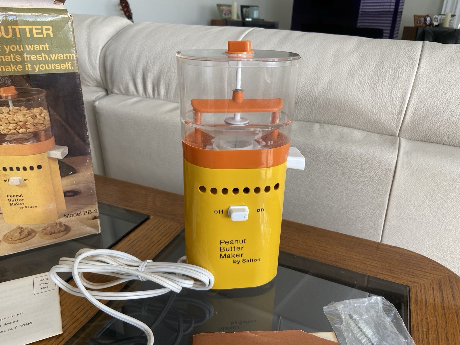 Salton Peanut Butter Maker 1970's Nostalgic Vintage Kitchen Model PB-2 Yellow