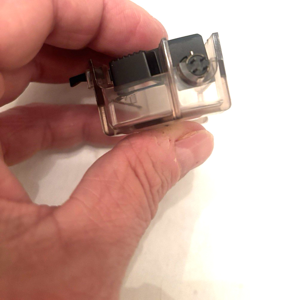 VTG PHILIPS TURNTABLE HEADSHELL NOS - FOR 677 777 877 ? 4822 402 60627 **