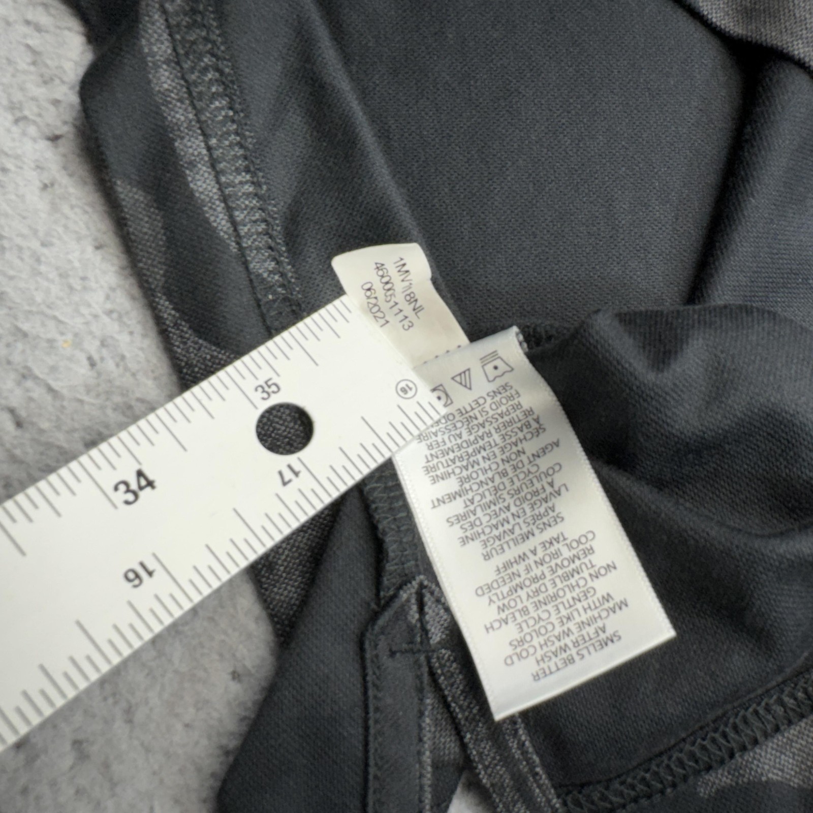 Travis Mathew Polo Shirt Mens Medium Gray Camo Golf WM Phoenix Open Tournament