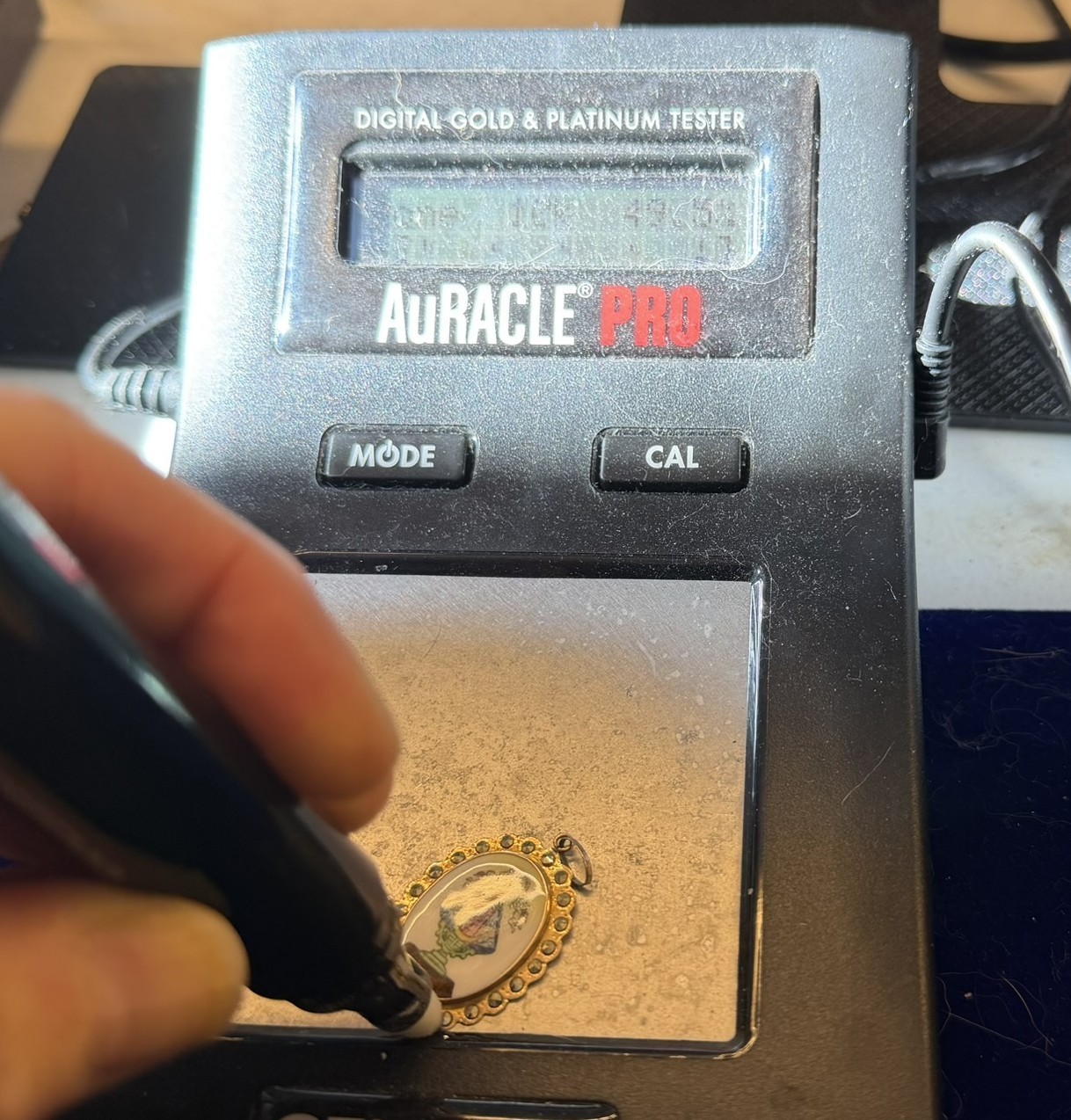 Antique 10k Yellow Gold NS San Juan De Los Lagos Virgin Mary Porcelain Pendant