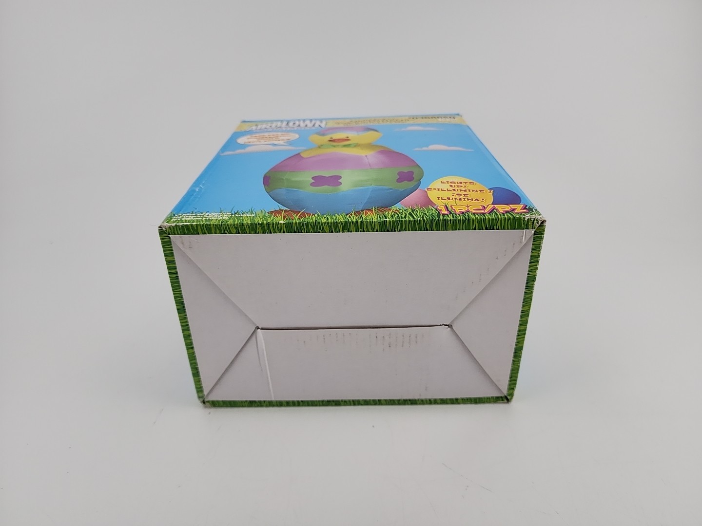 Gemmy 3.5ft Inflatable Easter Chick Built-in LED lights Illuminated Garden Decor