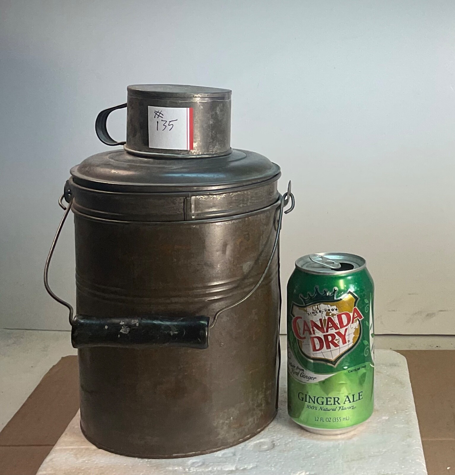 #135 EARLY CLASSIC ROUND TINWARE MINERS RAILROAD LUNCH PAIL BOX 4 PCS 10" TALL