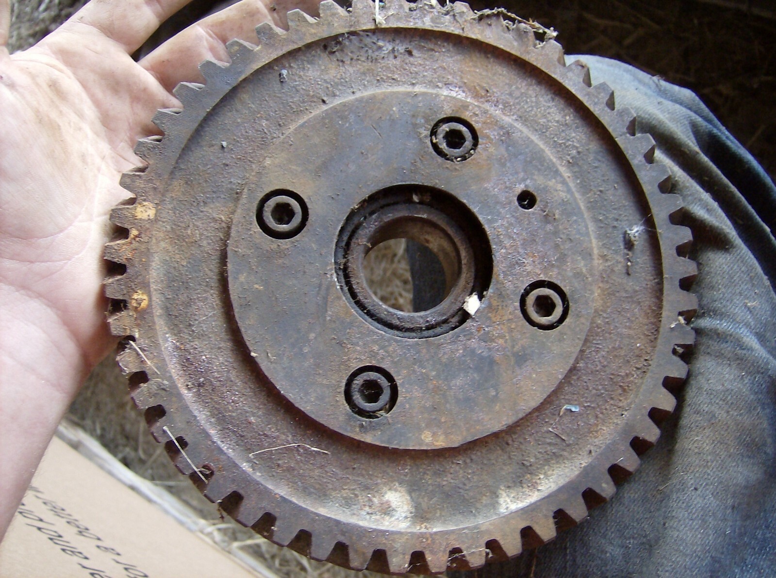 GENUINE JOHN DEERE R20672R DOUBLE GEAR